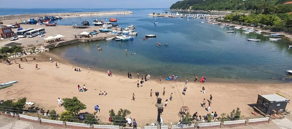 Kurucaşile Liman Plajı