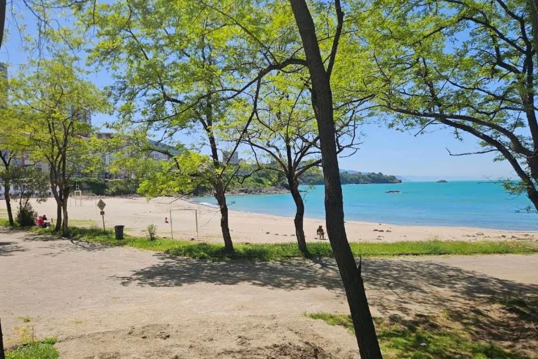 Tirebolu Belediye Plajı - Fotoğraf 3